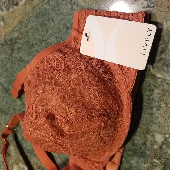 LIVELY Unlined Lace Bra - Picture 6 of 15